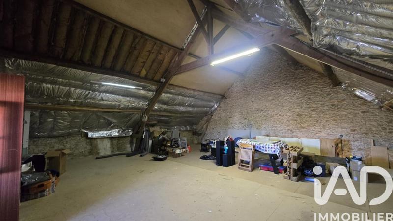 Maison - 143 m² - 8 pièces