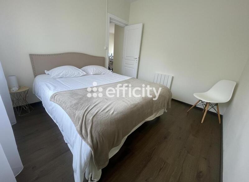 Château - 340 m² - 10 pièces