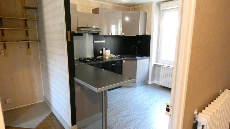 Maison - 84 m² - 6 pièces