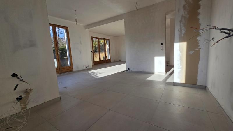 Villa - 152 m² - 6 pièces
