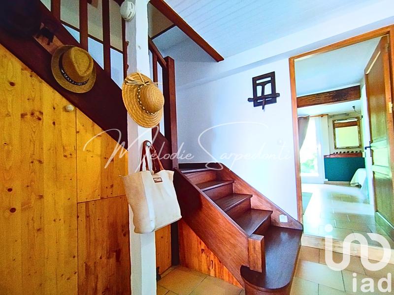 Maison - 293 m² - 10 pièces