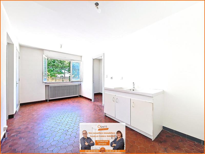 Appartement - 100 m² - 4 pièces