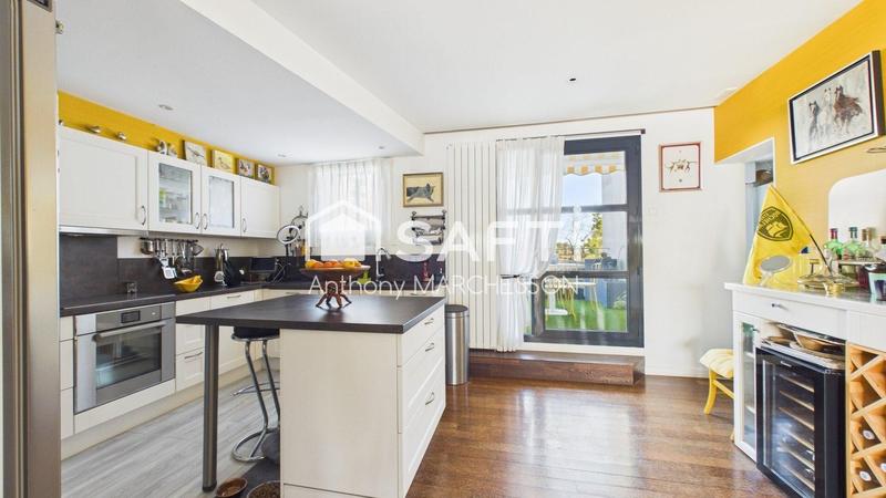 Appartement - 149 m² - 4 pièces