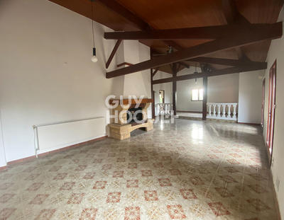 Maison - 177 m² - 5 pièces