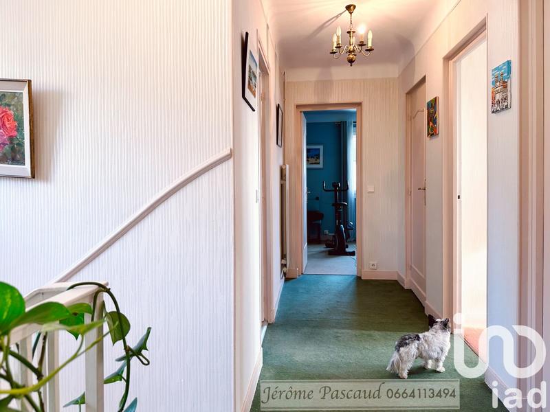 Maison - 180 m² - 7 pièces