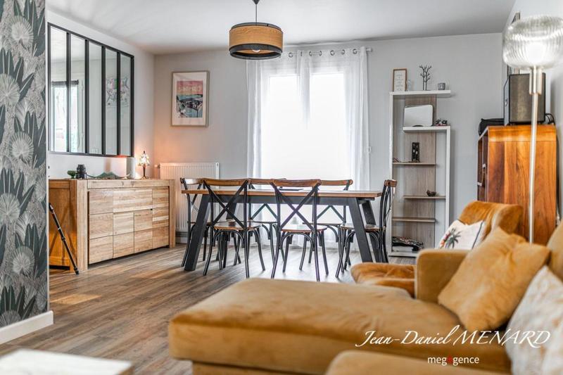 Maison traditionnelle - 115 m² - 5 pièces