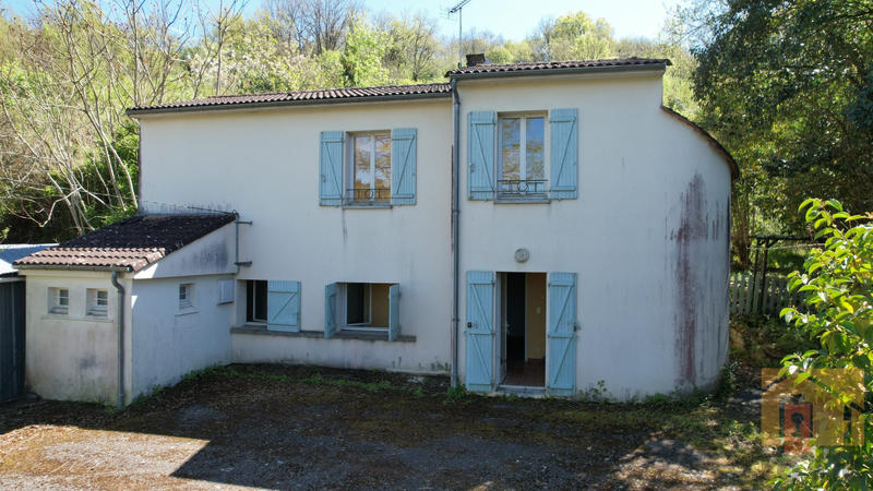 Maison - 92 m² - 3 pièces