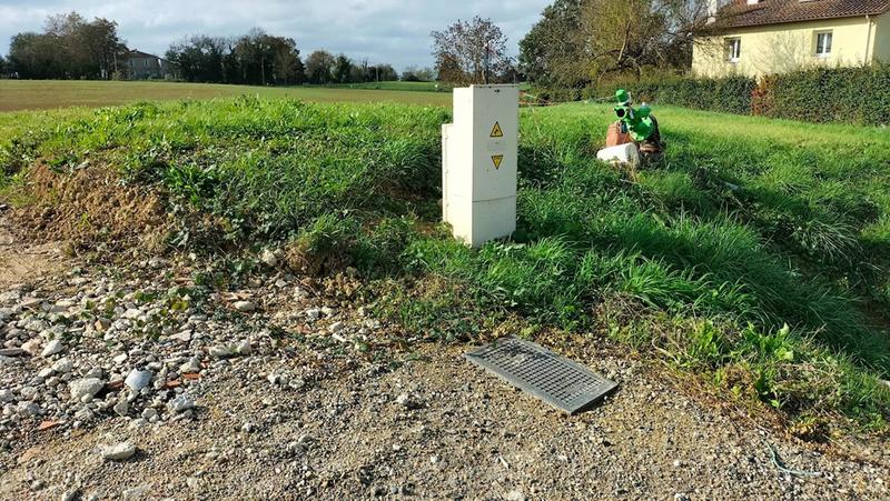 Terrain constructible - 1 989 m²