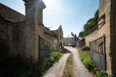 Maison - 166 m² - 1 pièce