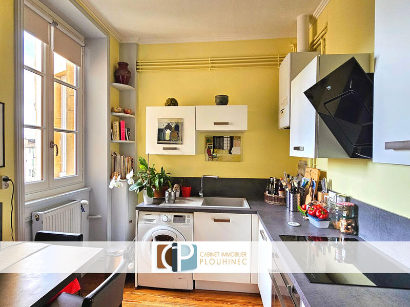 Appartement - 99 m² - 4 pièces