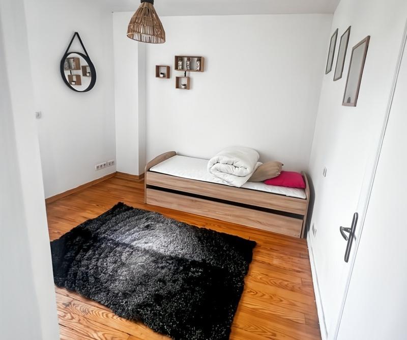 Appartement - 90 m² - 3 pièces