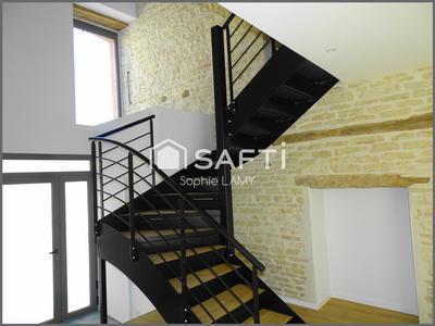 Maison - 180 m² - 5 pièces