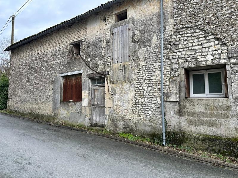 Maison - 200 m² - 4 pièces