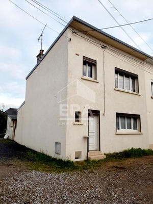 Maison - 90 m² - 4 pièces