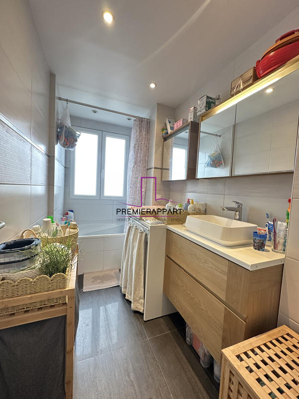 Appartement - 72 m² - 5 pièces