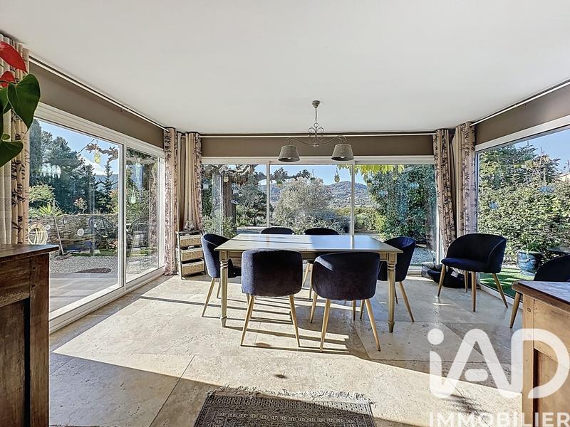 Maison - 190 m² - 7 pièces