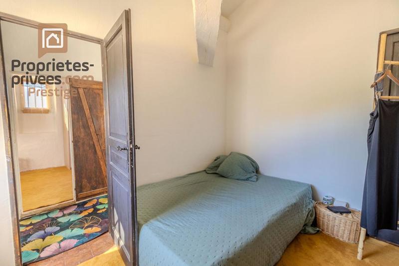 Demeure - 170 m² - 7 pièces