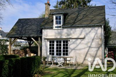 Maison - 400 m² - 10 pièces