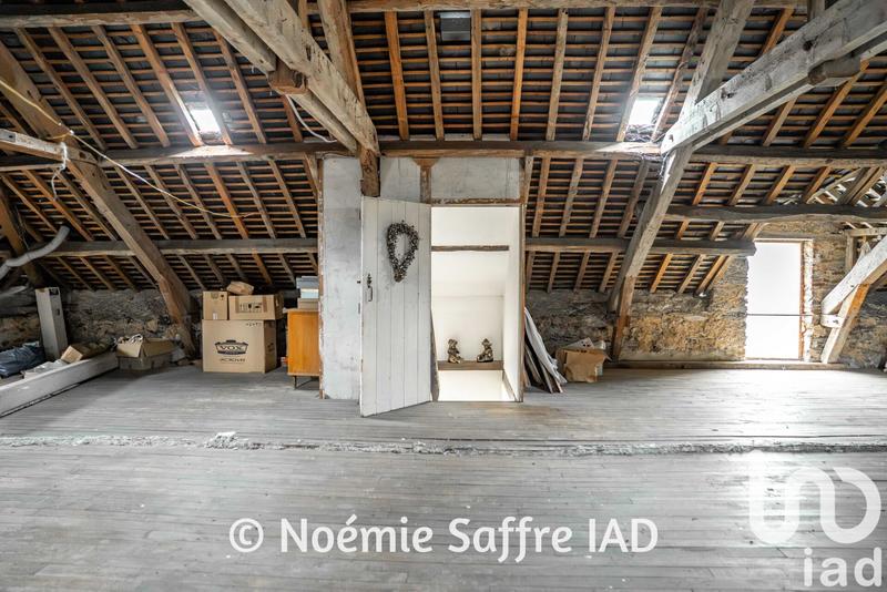 Maison - 236 m² - 7 pièces