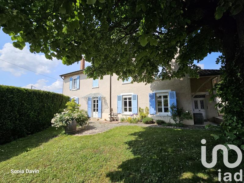 Maison de village - 214 m² - 5 pièces