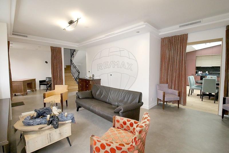 Maison - 125 m² - 6 pièces