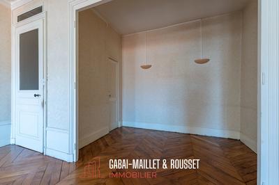 Appartement - 115 m² - 4 pièces