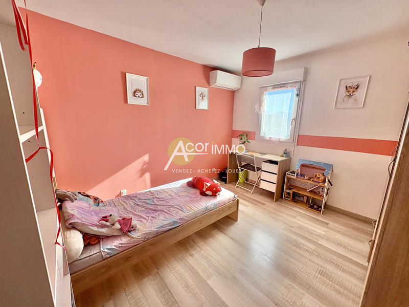 Appartement - 105 m² - 5 pièces