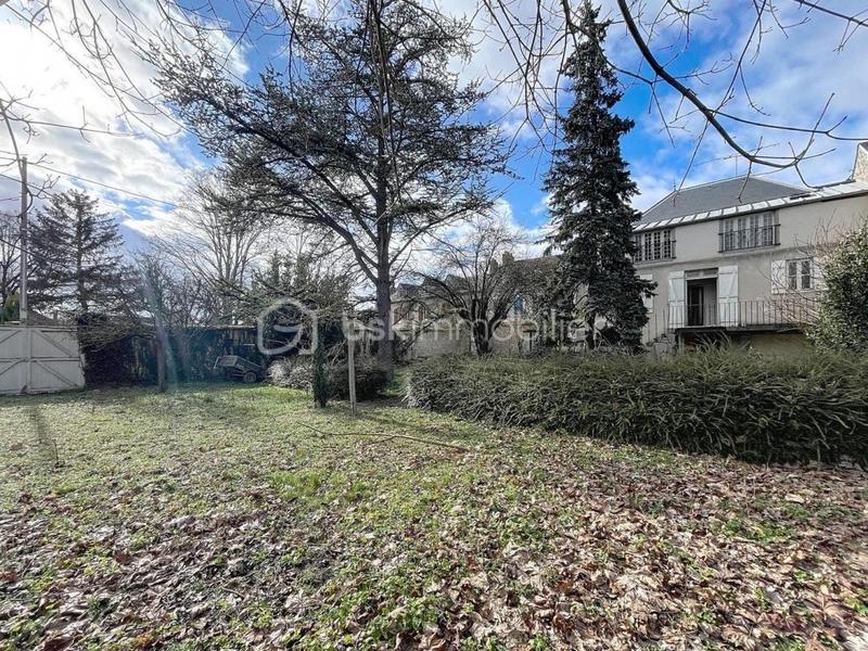 Maison de village - 90 m² - 6 pièces