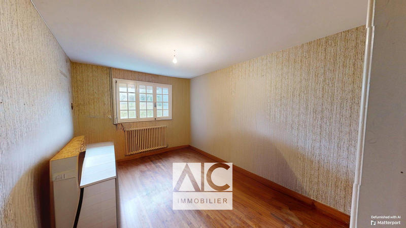 Maison - 102 m² - 5 pièces