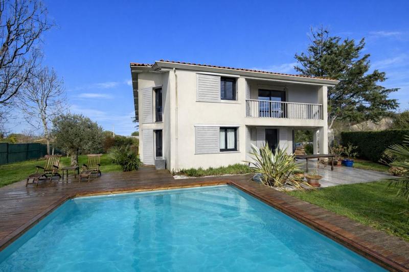 Maison d'architecte - 153 m² - 5 pièces