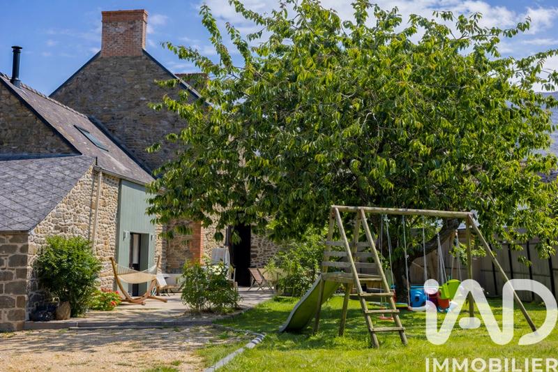 Maison - 197 m² - 6 pièces