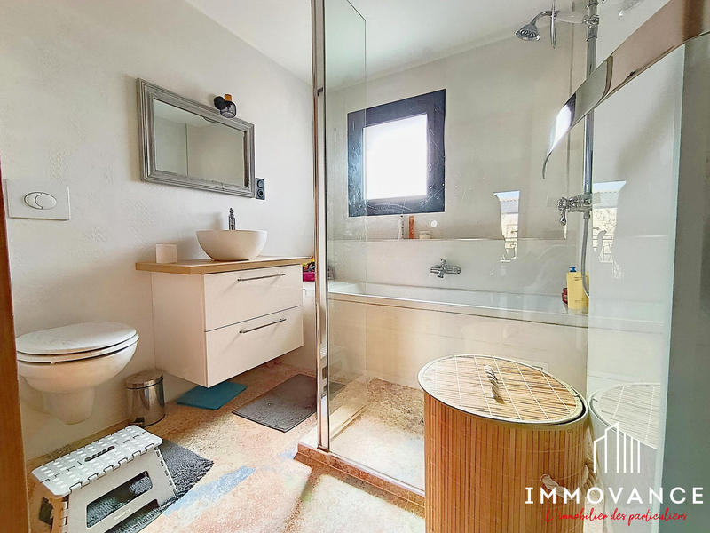 Maison - 105 m² - 5 pièces