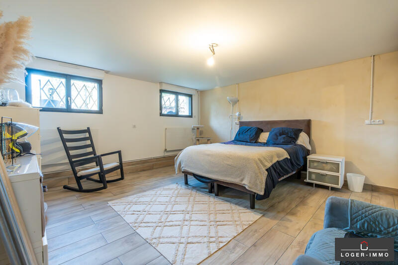 Maison - 92 m² - 5 pièces