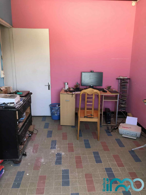 Maison - 200 m² - 8 pièces