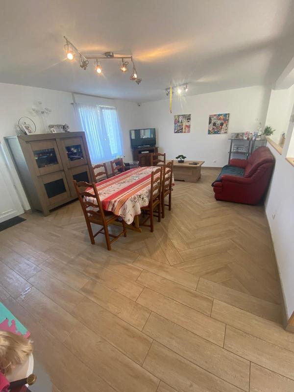 Maison - 157 m² - 6 pièces