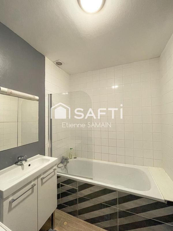 Maison - 94 m² - 5 pièces