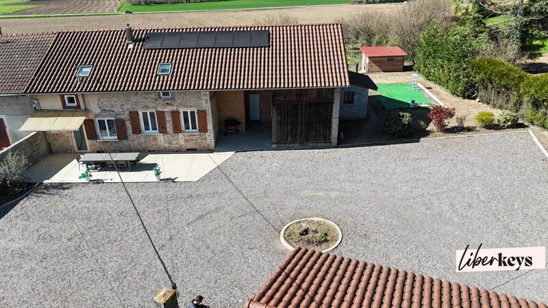 Longère - 160 m² - 9 pièces