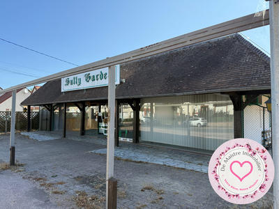 Local commercial - 820 m²