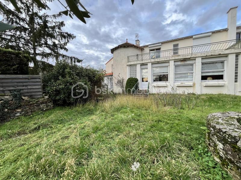 Maison de ville - 150 m² - 6 pièces