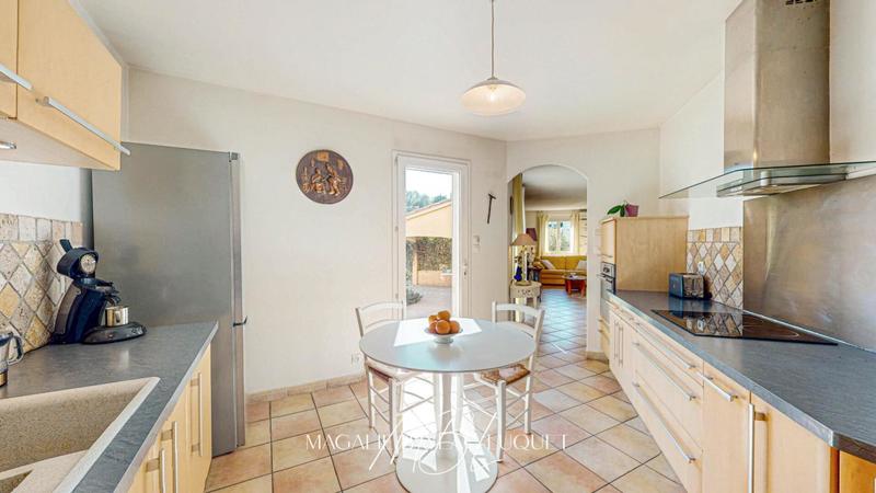 Maison - 135 m² - 5 pièces