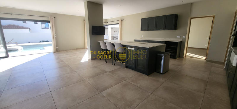 Villa - 169 m² - 5 pièces