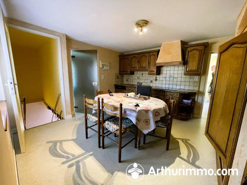 Maison - 96 m² - 5 pièces