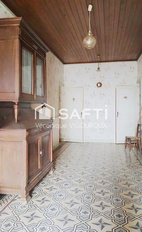 Maison - 260 m² - 7 pièces