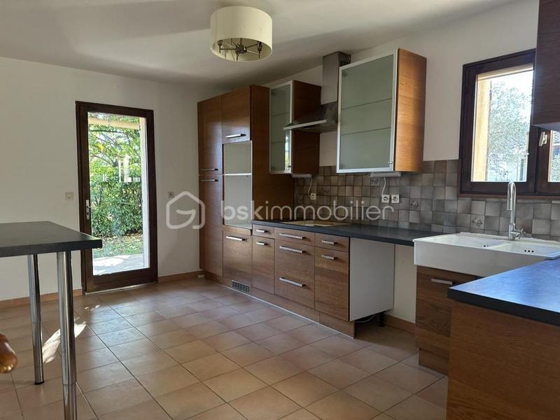 Maison traditionnelle - 155 m² - 7 pièces