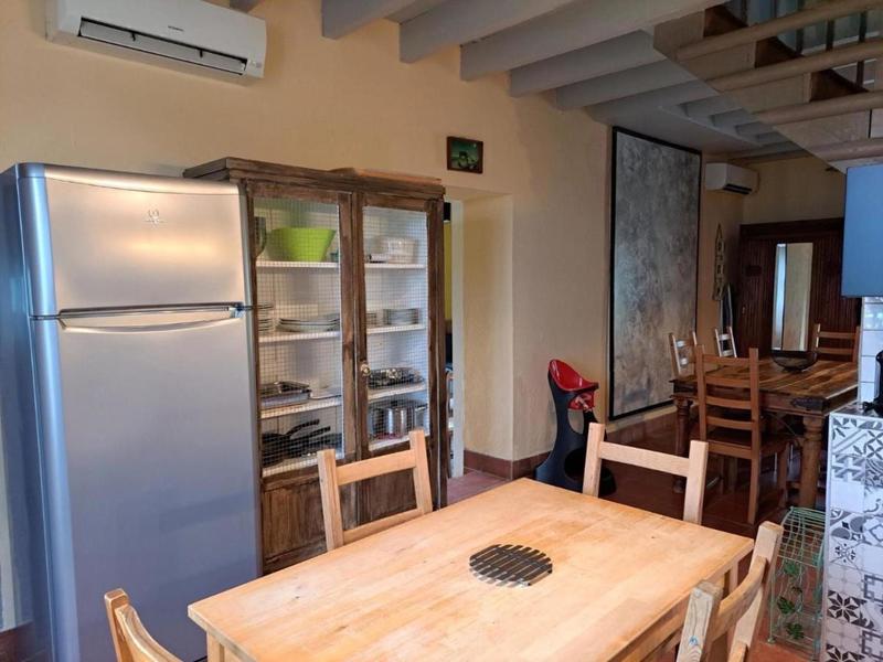 Maison - 276 m² - 13 pièces