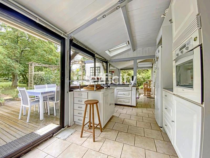 Maison - 164 m² - 8 pièces