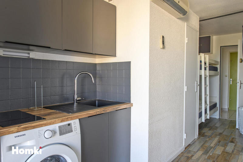 Studio - 23 m² - 2 pièces