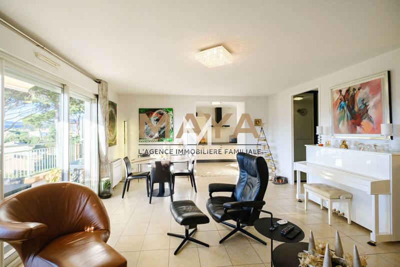 Maison - 100 m² - 5 pièces