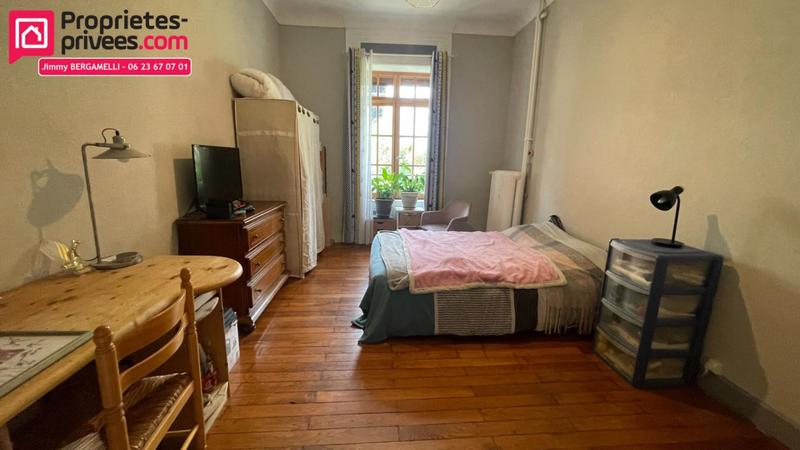 Appartement - 77 m² - 4 pièces