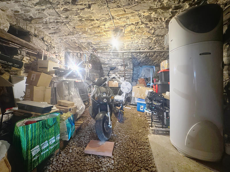 Maison - 101 m² - 5 pièces